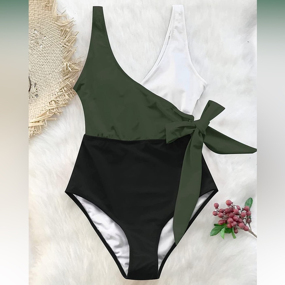 One piece swimsuit